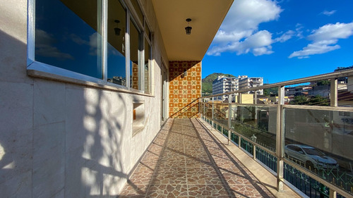 Apartamento 2 Quartos 1 Suíte 1 Vaga Demarcada Acessível E Confortável Na Praça Seca, Jacarepaguá