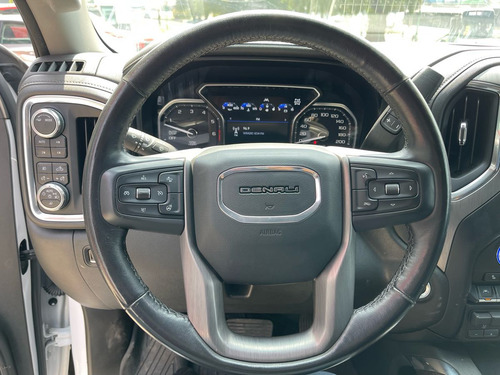 GMC Sierra 6.2 Denali Dvd At