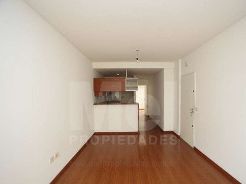 Impecable 2 Ambientes Luminoso Suite Vestidor Baño Toil