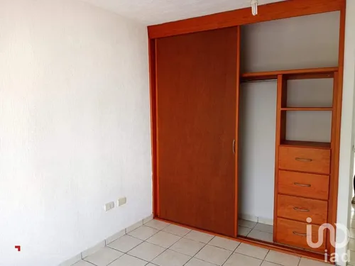 Venta Casa 4 Ambientes Los Olivos De Tlaquepaque