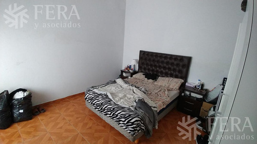 Imagen 8 de 10 de Venta En Block De Propiedades Con Patio En Comun En Wilde. Ideal Inversor (28578)