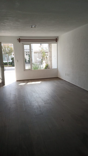 Imagen 2 de 21 de Casa En Venta En Valle De Encinos, Lerma