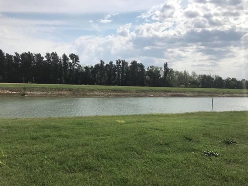 Imagen 1 de 9 de Lote De 1100 Mts2 A La Laguna En Pilará, Barrio La Calesa | Mallmann Propiedades