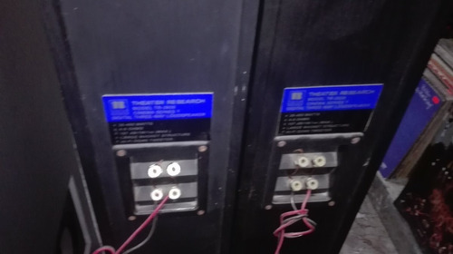Bafles Theater Research Mod-tr-2830,4 A 8 Ohms,400 Watts,. (Usado)
