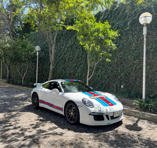 Porsche Carrera Martini Racing