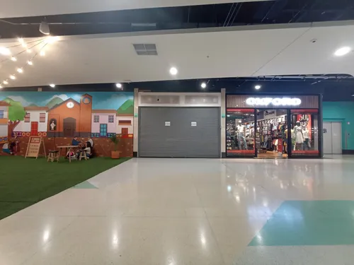 Local En Arriendo En Buenos Aires. Cod A775669