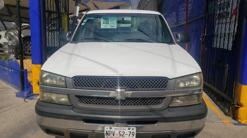 Imagen 3 de 15 de Chevrolet Silverado 4.8 D Pickup Silverado 2500 5vel Mt 2006