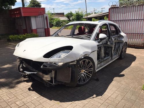 Sucata Porsche Macan 2015/2015 Gasolina 400cvs