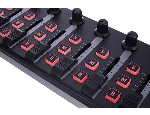 Controlador Midi Korg Nanokontrol 2 Negro - B Stock