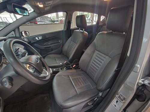 Ford Fiesta 1.6 TI-VCT FLEX TITANIUM POWERSHIFT