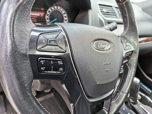 Imagen 12 de 15 de Ford Explorer Platinum 2113