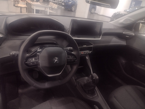 Imagen 6 de 17 de Peugeot 208 New Like 1.2