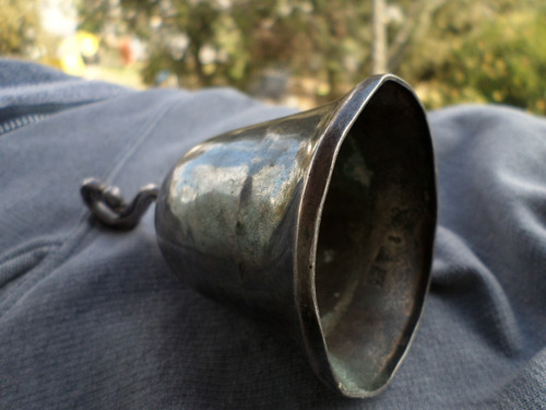 Imagen 5 de 6 de Campana Antigua Bronce Baño Plata