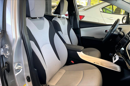 Toyota Prius 2017