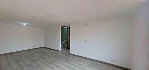 Apartamento Para Venta En Los Laureles (15913144230).