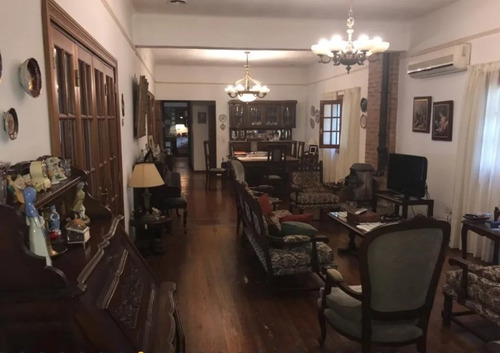 Casa De 3 Dormitorios, City Bell