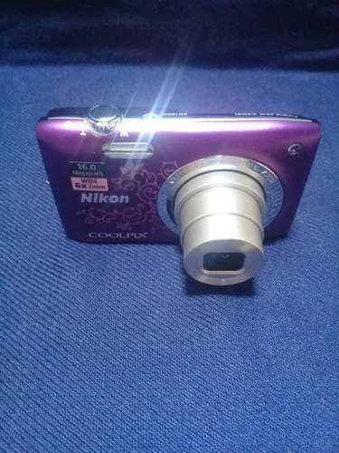 Camara Digital Nikon Coolpix S2700 Zoom Óptico 6x