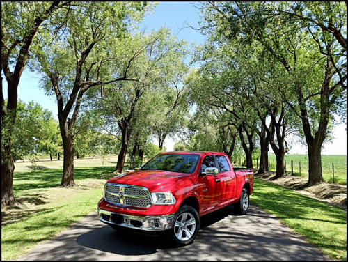 Imagen 8 de 25 de Ram 1500 Laramie Hemi 5.7 V8