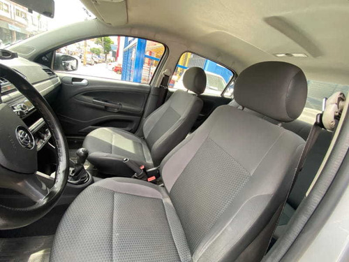 Imagem 10 de 12 de Volkswagen Voyage Tl Mbv