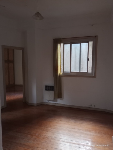 Departamento Tres Ambientes. Semipiso En Venta Digno De Ver