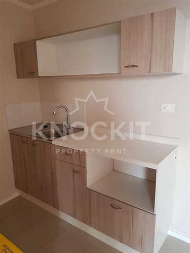 Departamento En Arriendo De 2 Dorm. En Quinta Normal