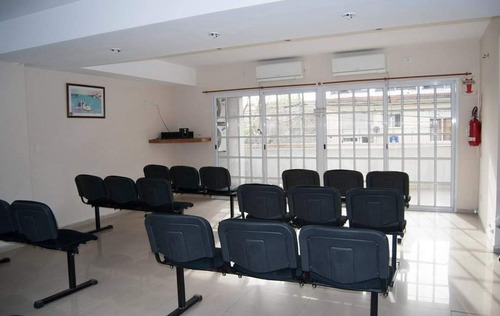 Imagen 4 de 13 de Oficina - Moron