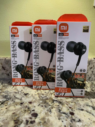 Audifonos Xiaomi Basic Alambricos 3.5m Manos Libre Microfono