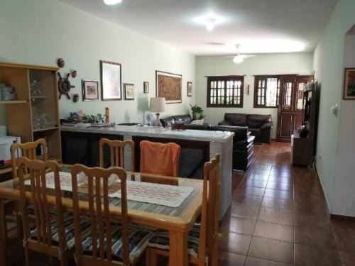Casa No Gaivota, À 400 Metros Do Mar E Com Piscina | 7408 E