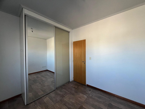 Venta De Departamento 2 Ambientes Con Balcon