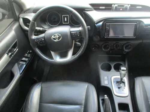 Toyota Hilux Srv Doblecabina 4x4 2800cc At Aa