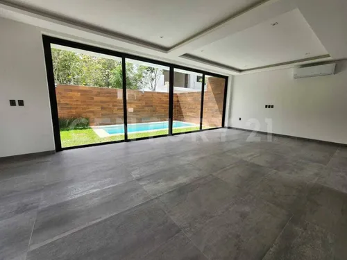Casa En Venta En Vía Cumbres, Cancún