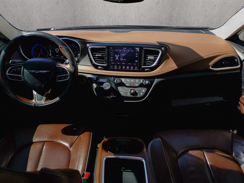 Chrysler Pacifica 2019