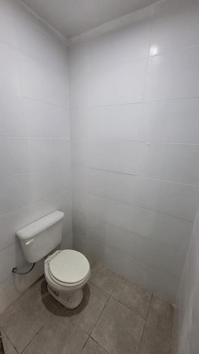 Imagen 7 de 10 de Alquiler - Oficinas A Estrenar- Centro