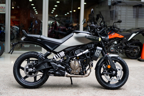 Moto Husqvarna Svartpilen 250 Urquiza Motos 0km 2025