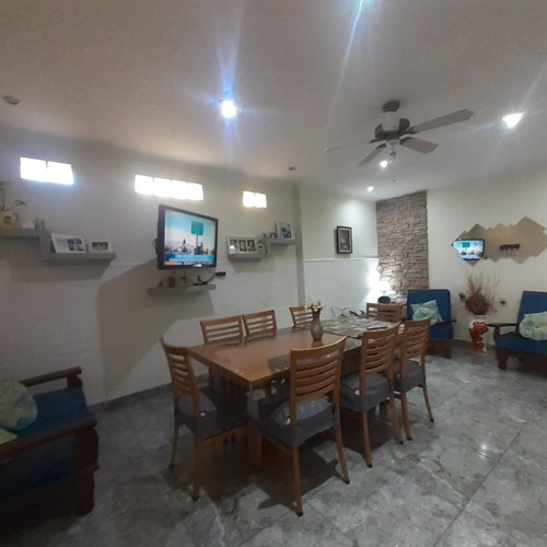 Imagen 8 de 14 de Casa Ph En Venta En Parque Avellaneda
