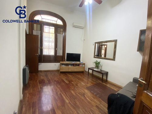 Casa En Venta 8 Ambientes En Boedo