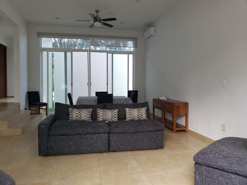 Imagen 8 de 25 de Casa Super Amplia En Lagos Del Sol Cancun