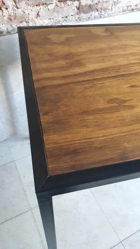Imagen 6 de 8 de Mesa Bar Cervecera 85x85 Industrial + 4 Sillas Hierro Epoxi