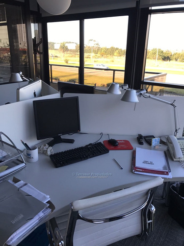 Venta O Alquiler Apartamento/ Oficina 3 Ambientes Carrasco