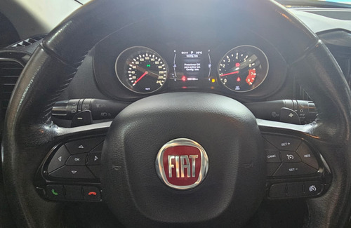 Fiat Toro 2.4 16v Freedom Flex 4x2 Aut. 4p