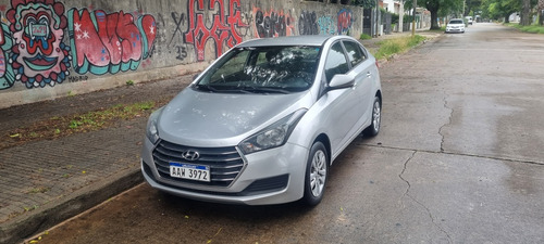 Hyundai HB20S 1.6 Comfort Plus 4p