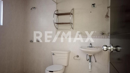 Imagen 23 de 29 de Casa En Renta En Barrio De Analco - (2)