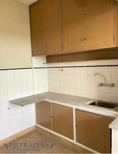 Imagen 5 de 10 de Apartamento En Venta - 2 Dormitorios - 1 Baño - Garaje - Av. Millan - Prado