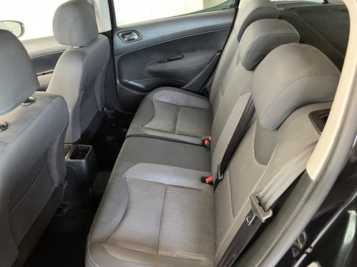 Imagen 17 de 24 de Peugeot 308 2015 1.6 Active Autoargentina