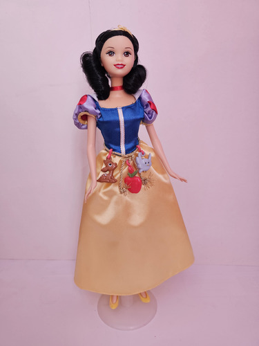 Barbie Blanca Nieves Snow White (Usado)