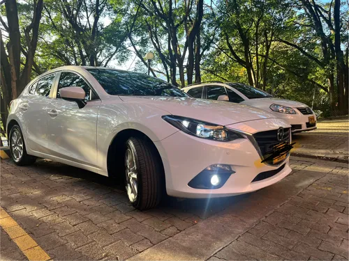 Mazda 3 2.0 Touring At