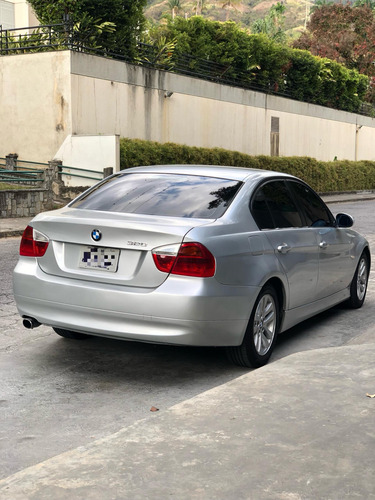 Bmw 320i Limouisne 2007