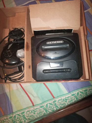 Consola Sega Génesis Original En Su Caja Con 2 Controles