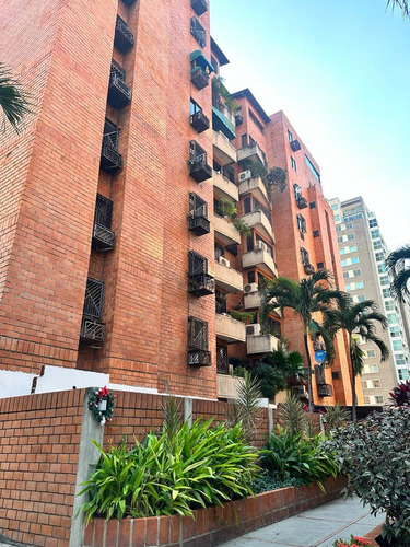 Apartamento Pent-house En Venta En La Urbanización Base Aragua Maracay  Estado Aragua