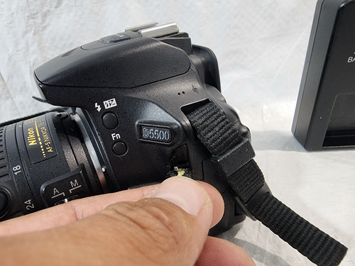 Camara Reflex Nikon D5500 Dslr Funcionando Perfecto (Usado)